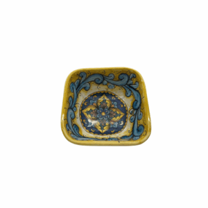138 ciotola quadrata 11,5 x 11,5 cm.